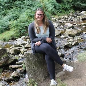 Meet your Posher, Becky